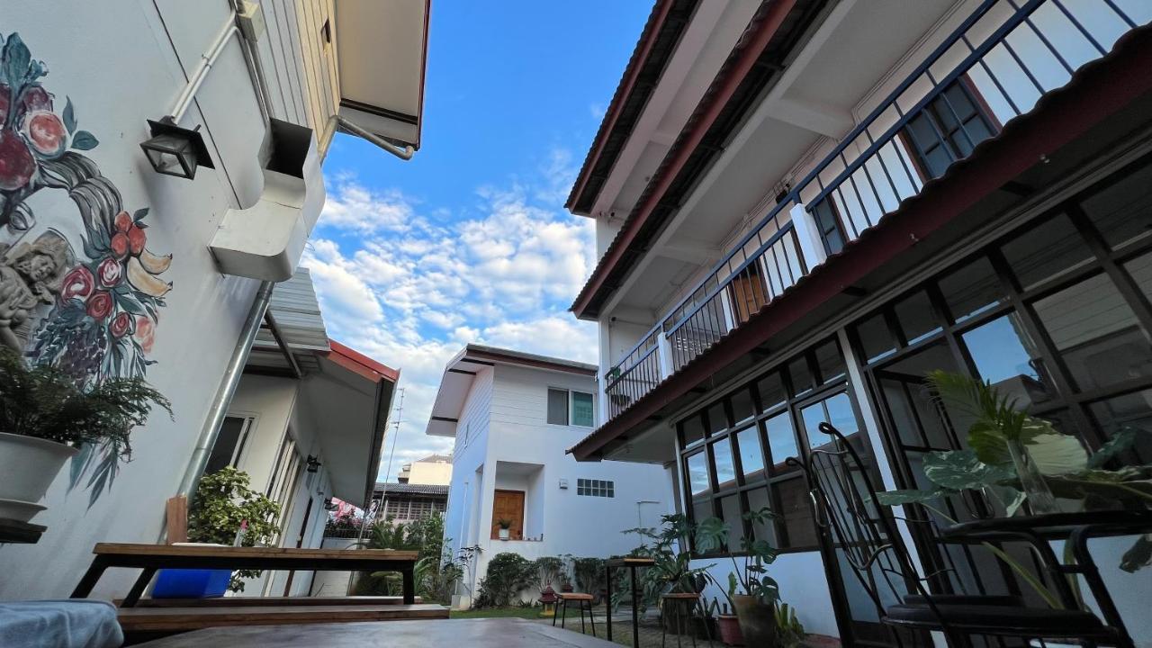 Chiang Mai Gate House Hotel Luaran gambar