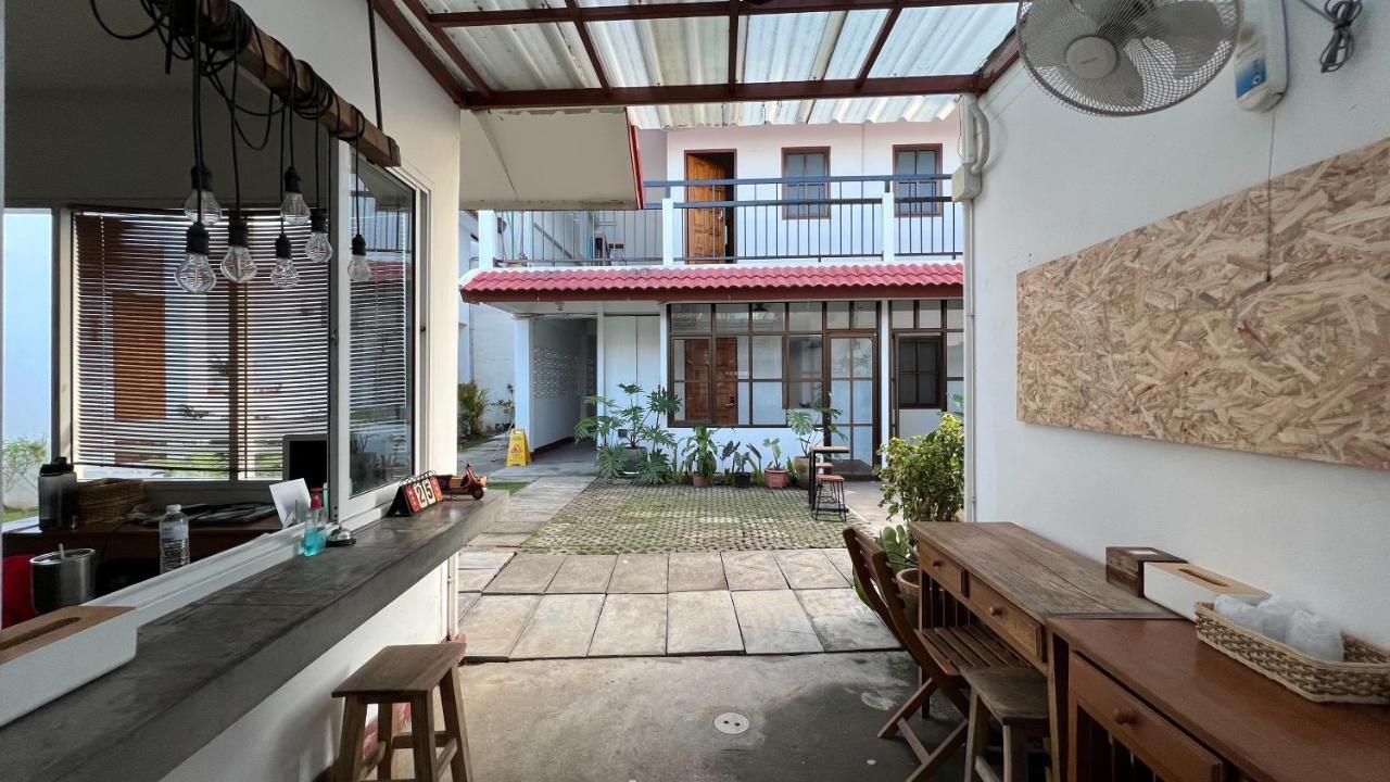 Chiang Mai Gate House Hotel Luaran gambar